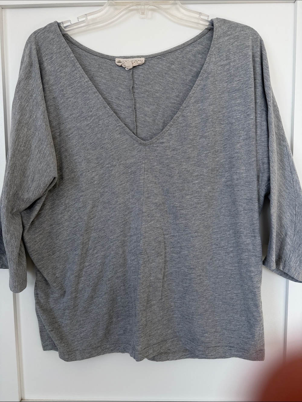 Synergy Organic Clothing Gray V‑Neck Long Sleeve Tee